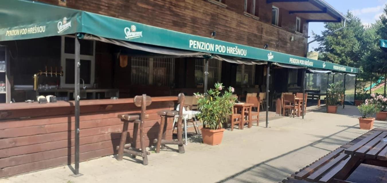 Penzion Zoo Pod Hresnou Kavecany Exteriör bild